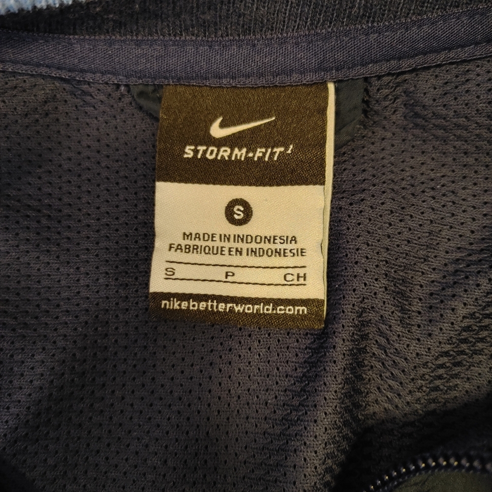 NIKE SUSTAINABLE FULL ZIP FRONT UNC CAROLINA TARHEELS JACKET, BLUE S - Picture 10 of 13